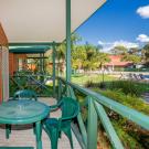 Easts Moruya Accommodation Poolside Cabin 900px Jul 19 0003