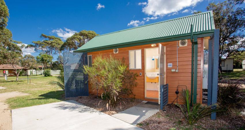 Easts Moruya Accommodation Ensuite Powered Site 900px Jul 19 0002