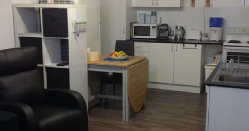 Moruya Van Sale F512 1200px 0001