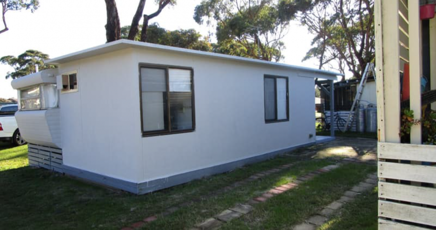 Moruya Van Sale F512 1200px 0010